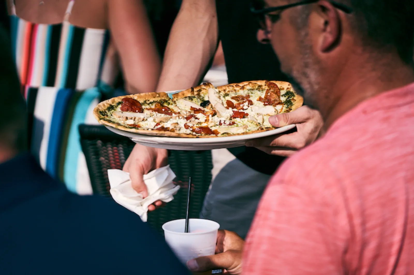 Lola's Lakehouse Patio Social Content